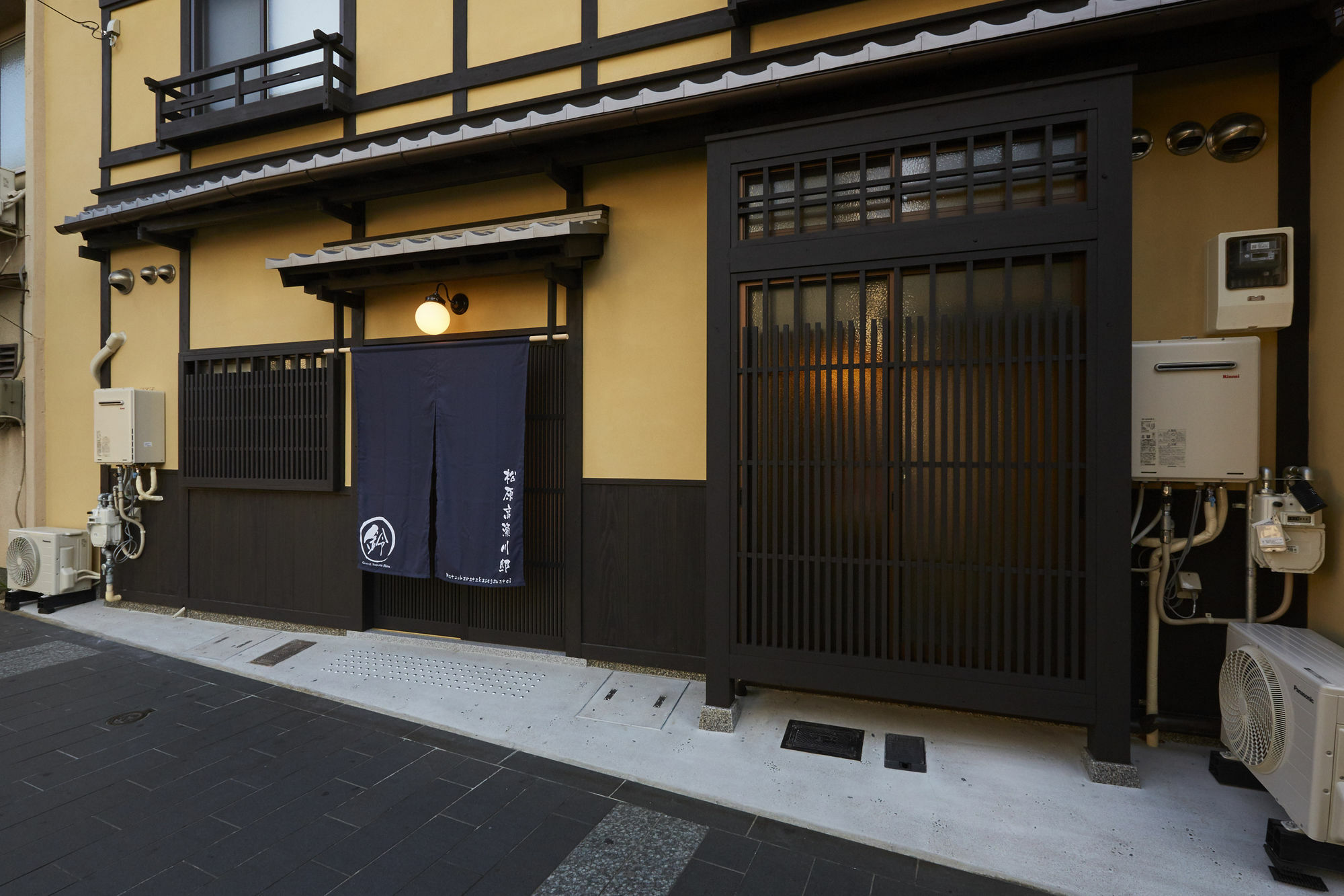 Rinn Matsubara Takasegawa Kyoto Buitenkant foto